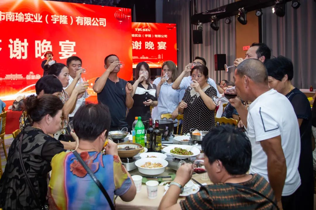6353a834bdc5d.jpg 12.jpg
